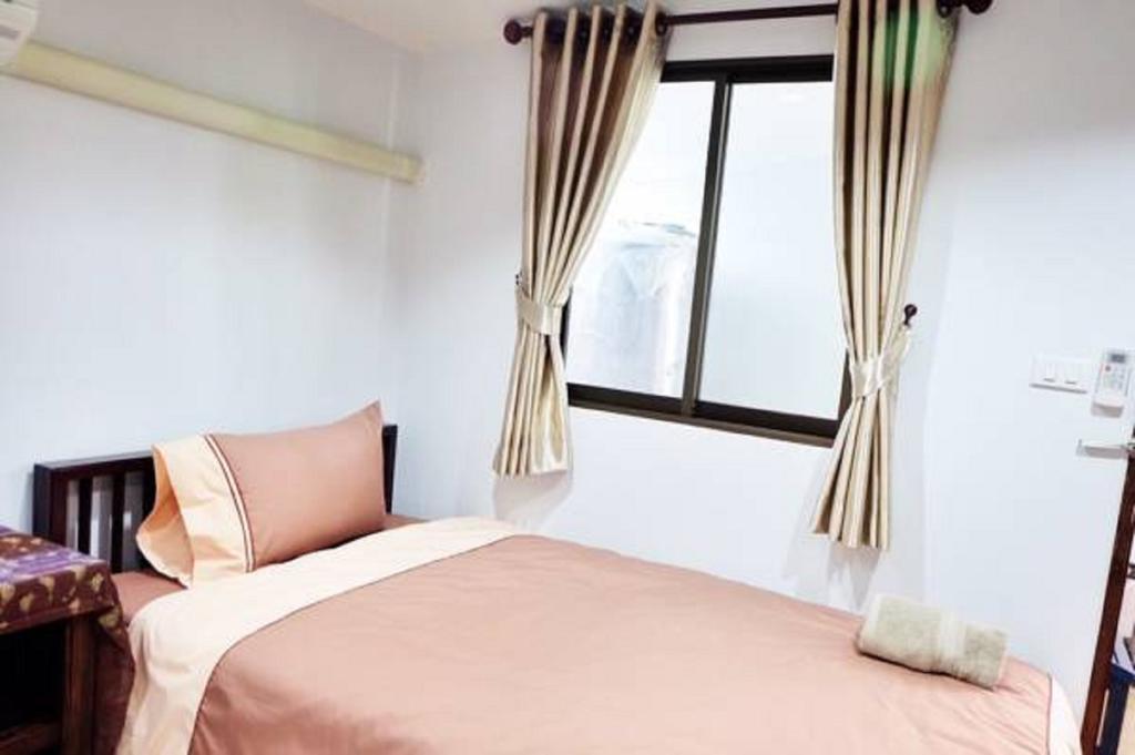 Hotel Baan Bunyat Chiang Mai Zewnętrze zdjęcie