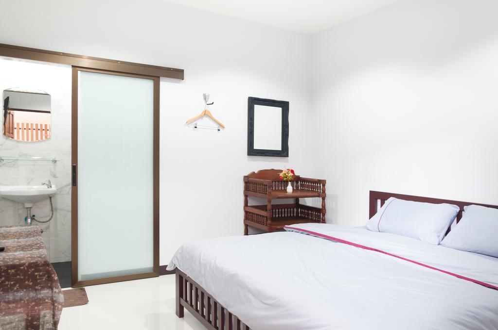 Hotel Baan Bunyat Chiang Mai Zewnętrze zdjęcie